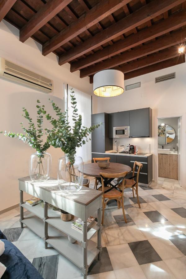 San Lorenzo Collection Homes - Space Maison Apartments Sevilla Exterior foto