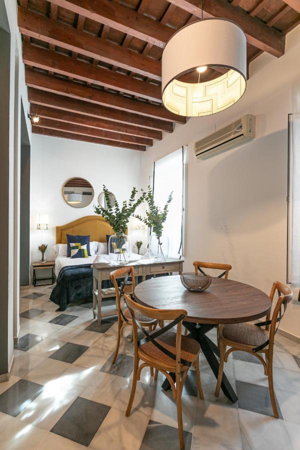 San Lorenzo Collection Homes - Space Maison Apartments Sevilla Exterior foto